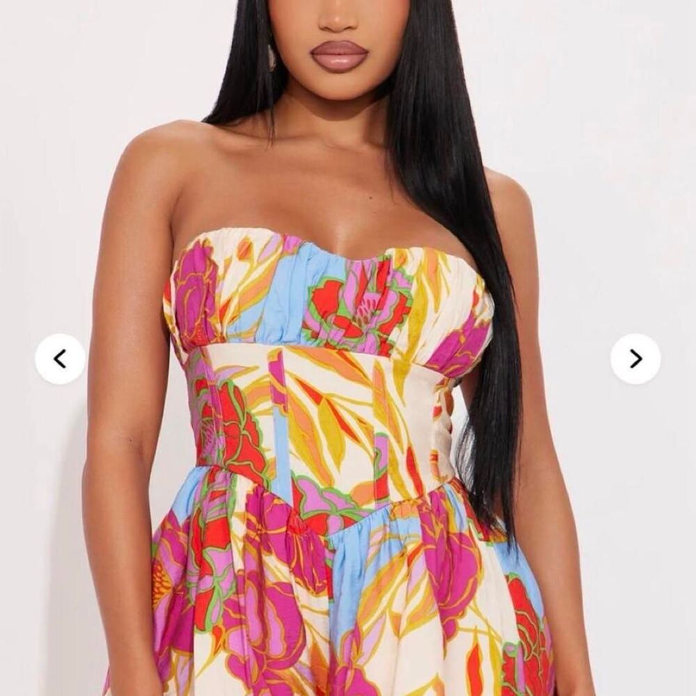 Fashion Nova Vacation romper sz m